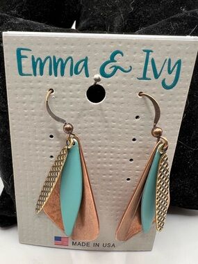 Emma & Ivy